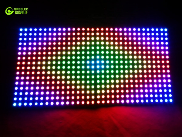 How to use digital led strip to make digital addressable led screen?